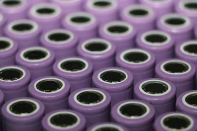 長理科研團隊取得新材料突破性進展，新材料技術推廣服務開啟產(chǎn)業(yè)化新篇章